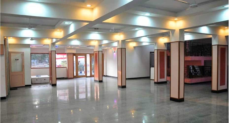 Kapadia Health Club & Hotel, Surat 5